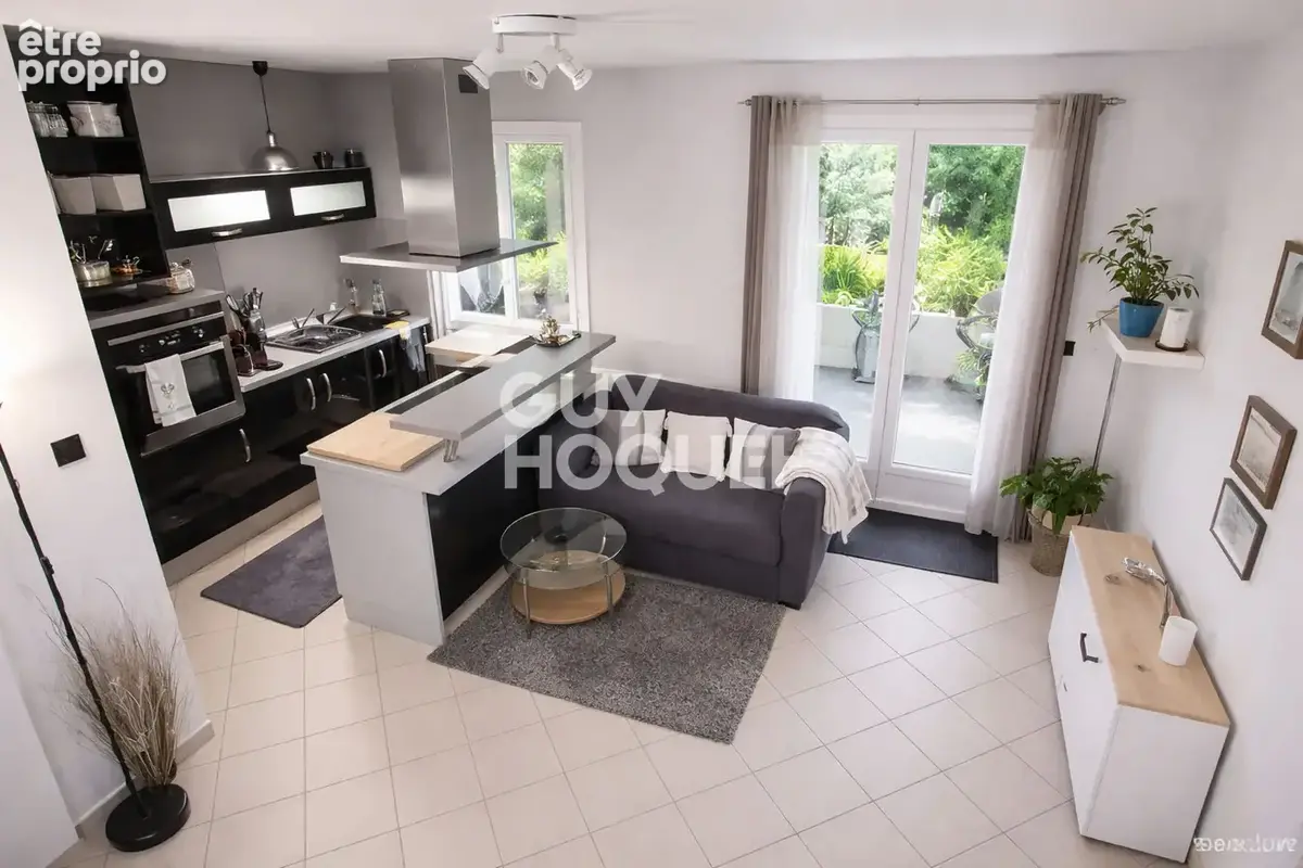 MEZIERES SUR SEINE - Investissement locatif - T2 duplex loué - Jardin SUD ?-2 parkings - RER E à pied - photo 3