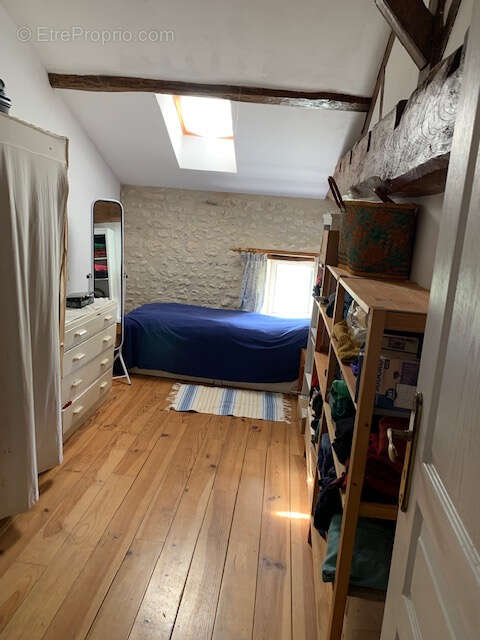 Maison à SAINT-THOMAS-DE-CONAC