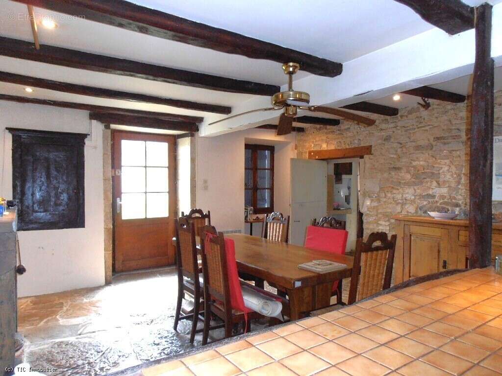 Maison à LEZAY