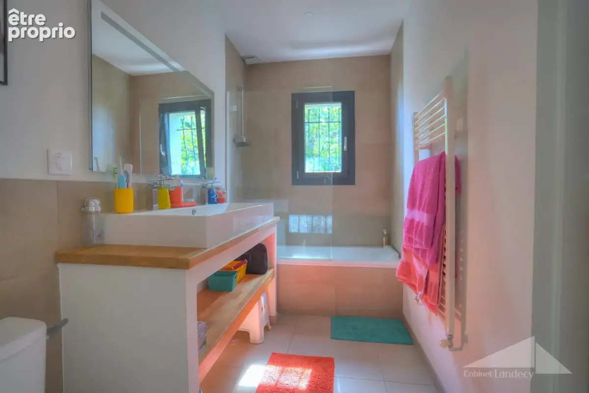Maison 5 pièces 145 m² à vendre à Thoiry (01710) - photo 7