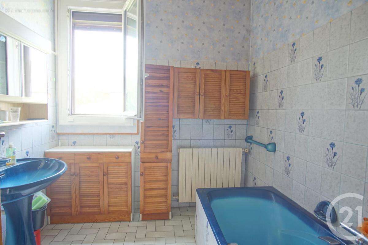 Maison à CHOISY-LE-ROI