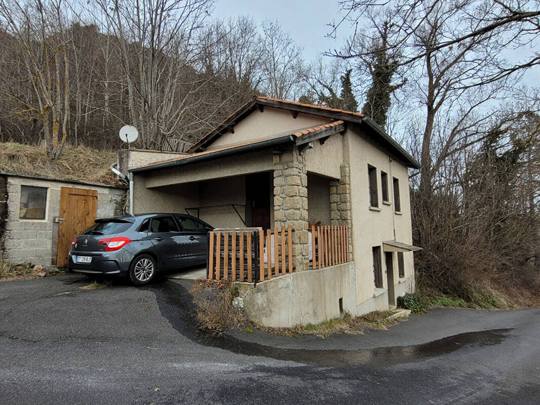 Maison à COUBON