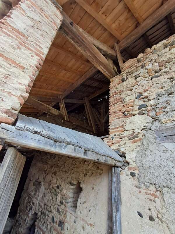 Maison à MONTESQUIEU