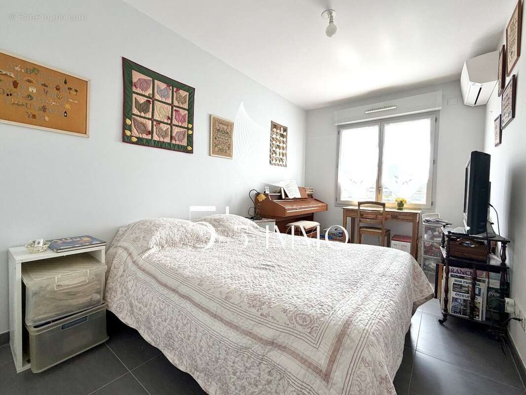 Avant dernier etage 4 pieces / vue parc charpak - photo 10