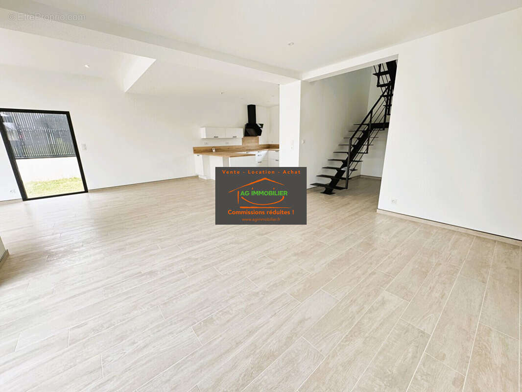 Maison à LA MEZIERE