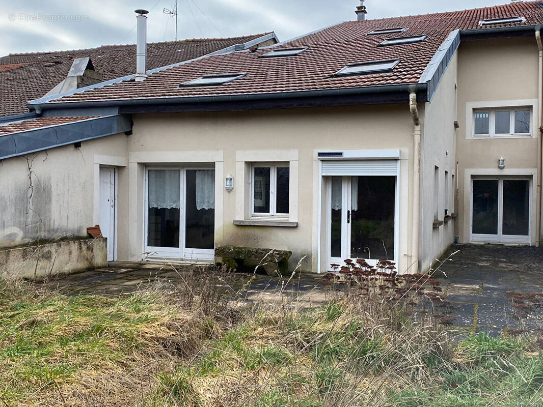Maison à BENAMENIL