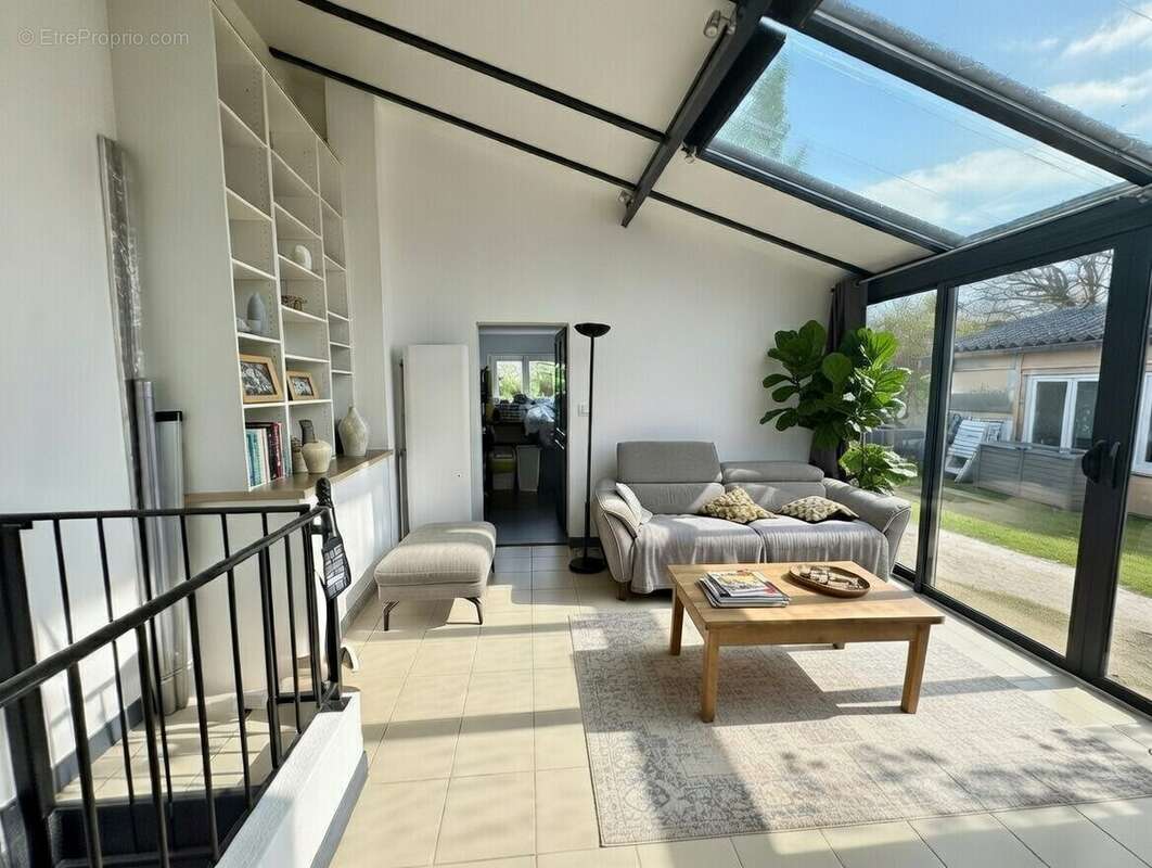 Maison à MONTREUIL-BELLAY