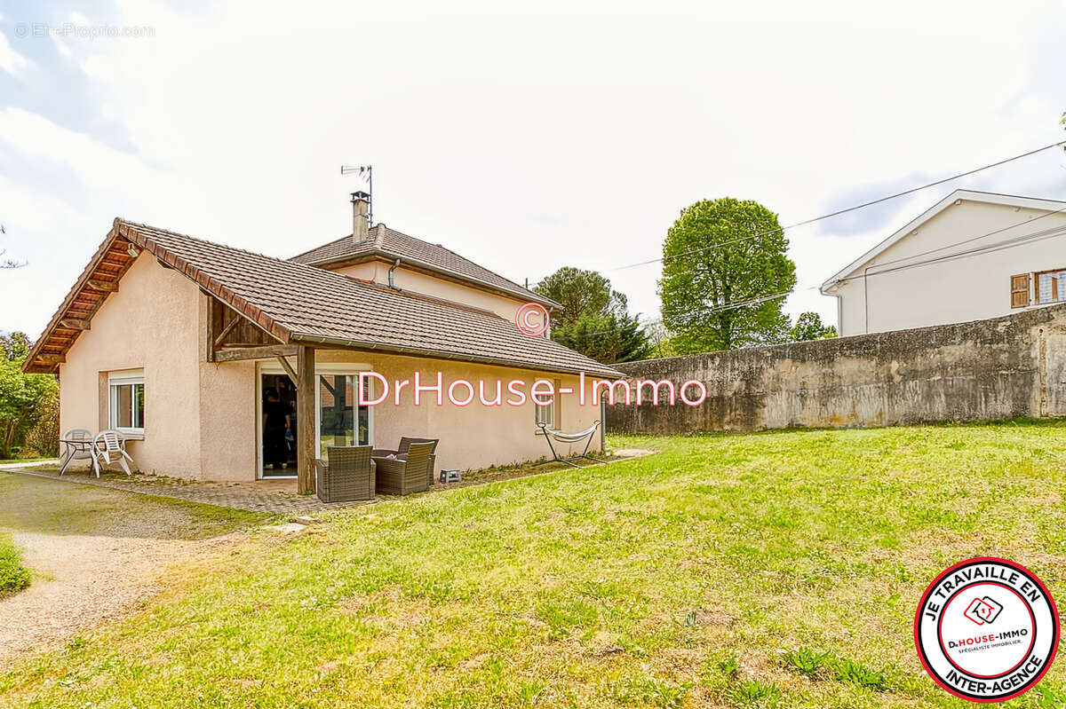 Maison à COURTENAY