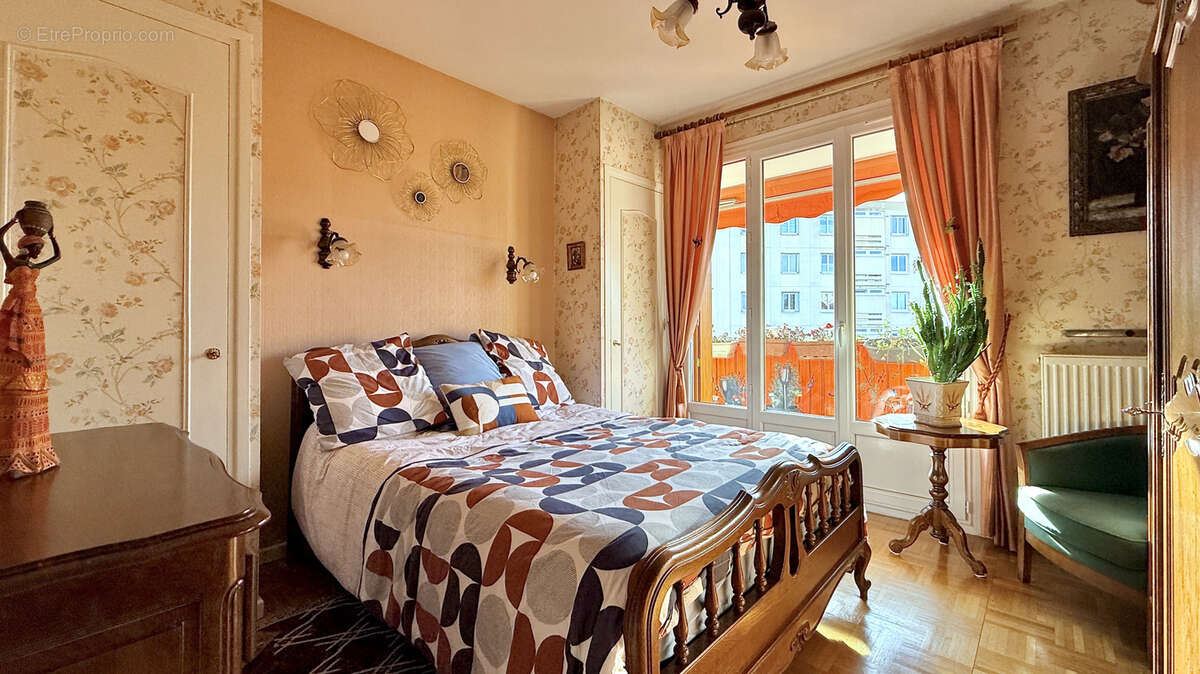 Appartement à LYON-5E