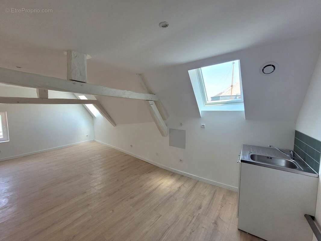 Appartement 129 m² à Avesnes-Sur-Helpe  - photo 6