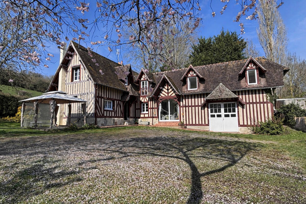Maison à VIMOUTIERS