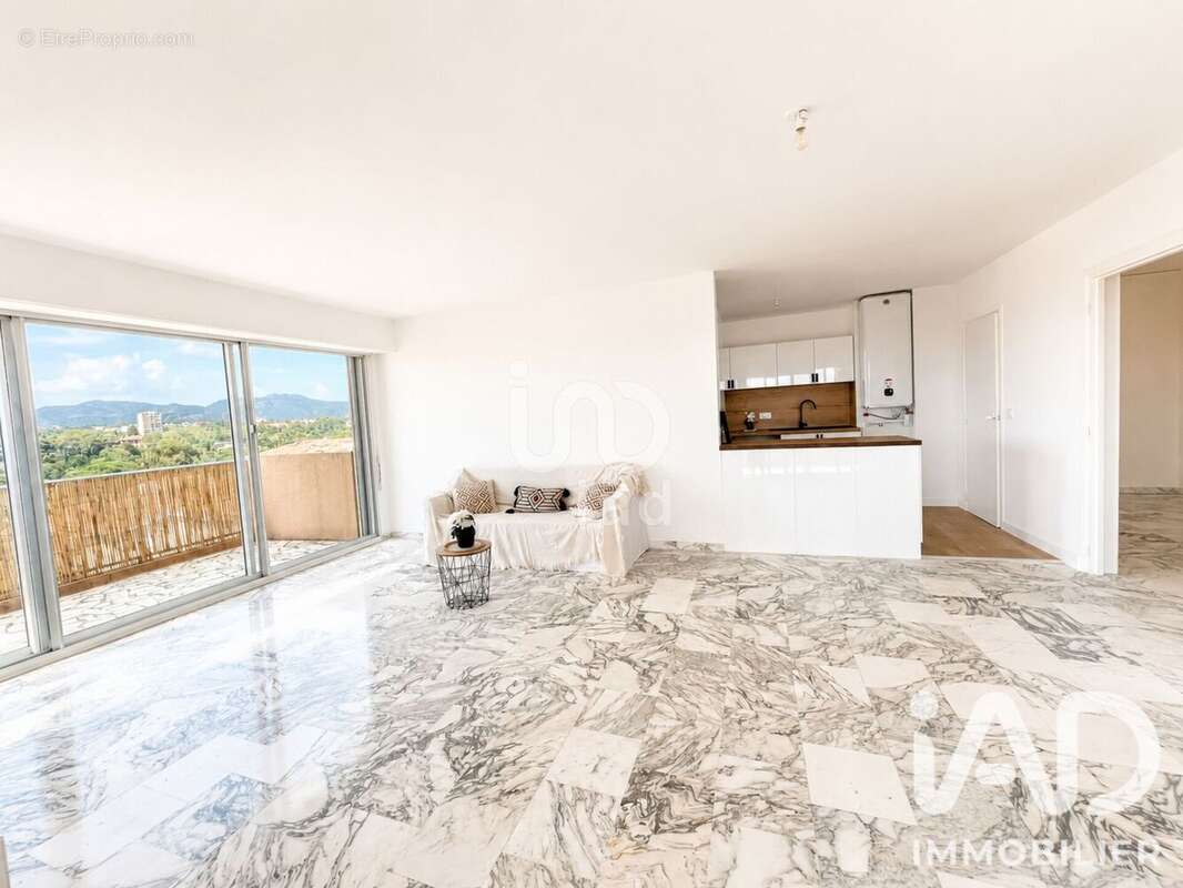 Photo 5 - Appartement à SAINT-RAPHAEL