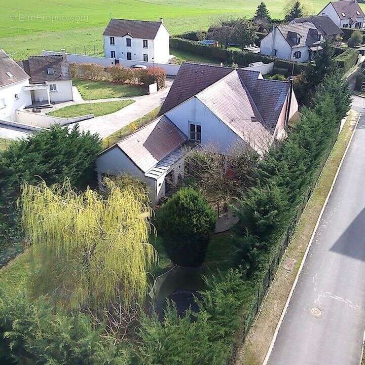 Maison à BOUTERVILLIERS