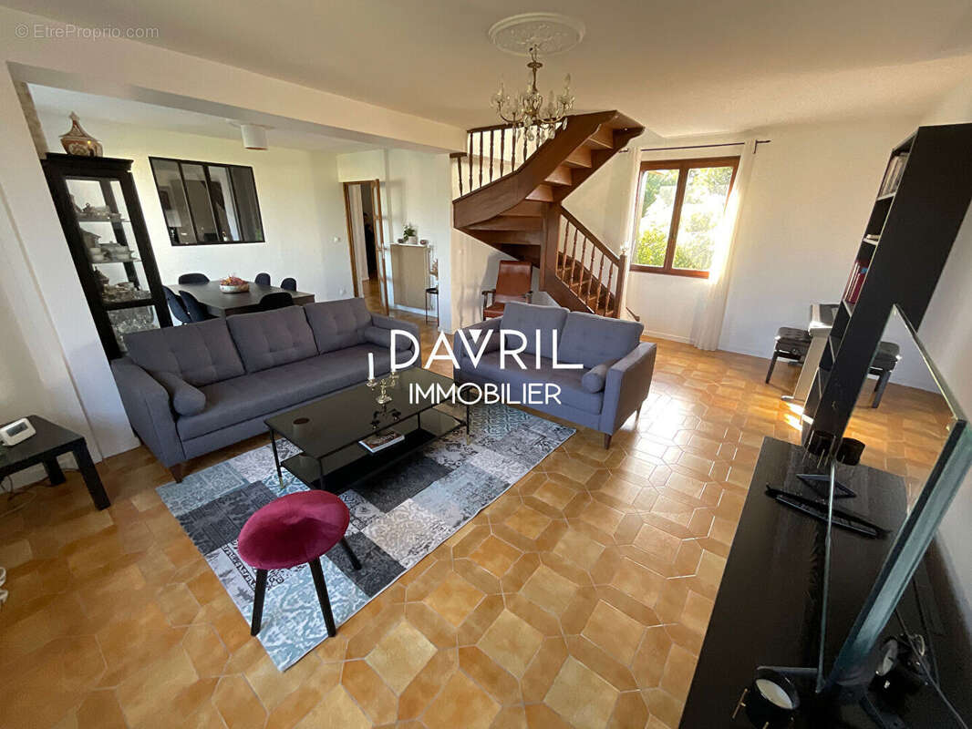 Maison à CONFLANS-SAINTE-HONORINE