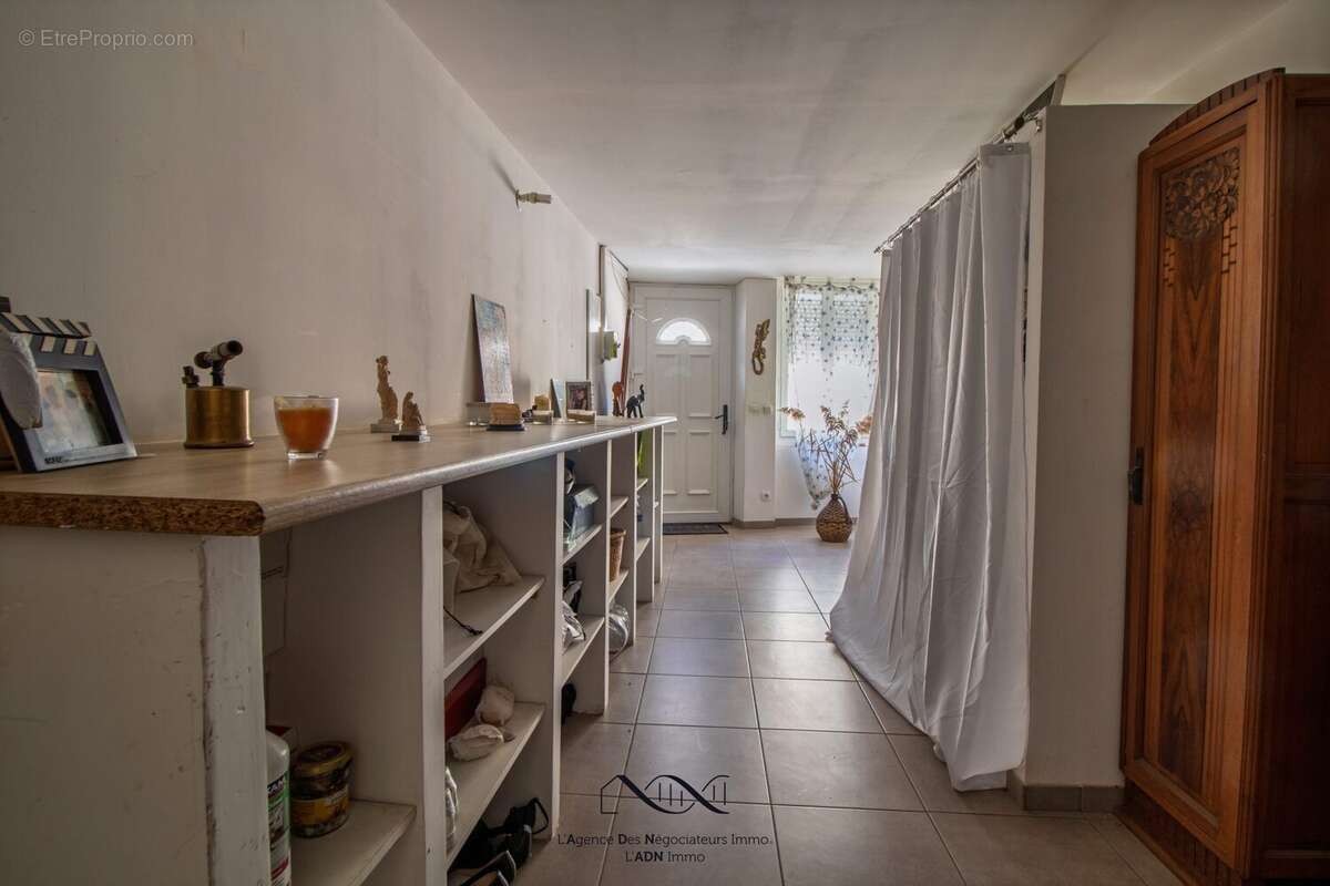 Maison 118 m² à Douzens  - photo 3