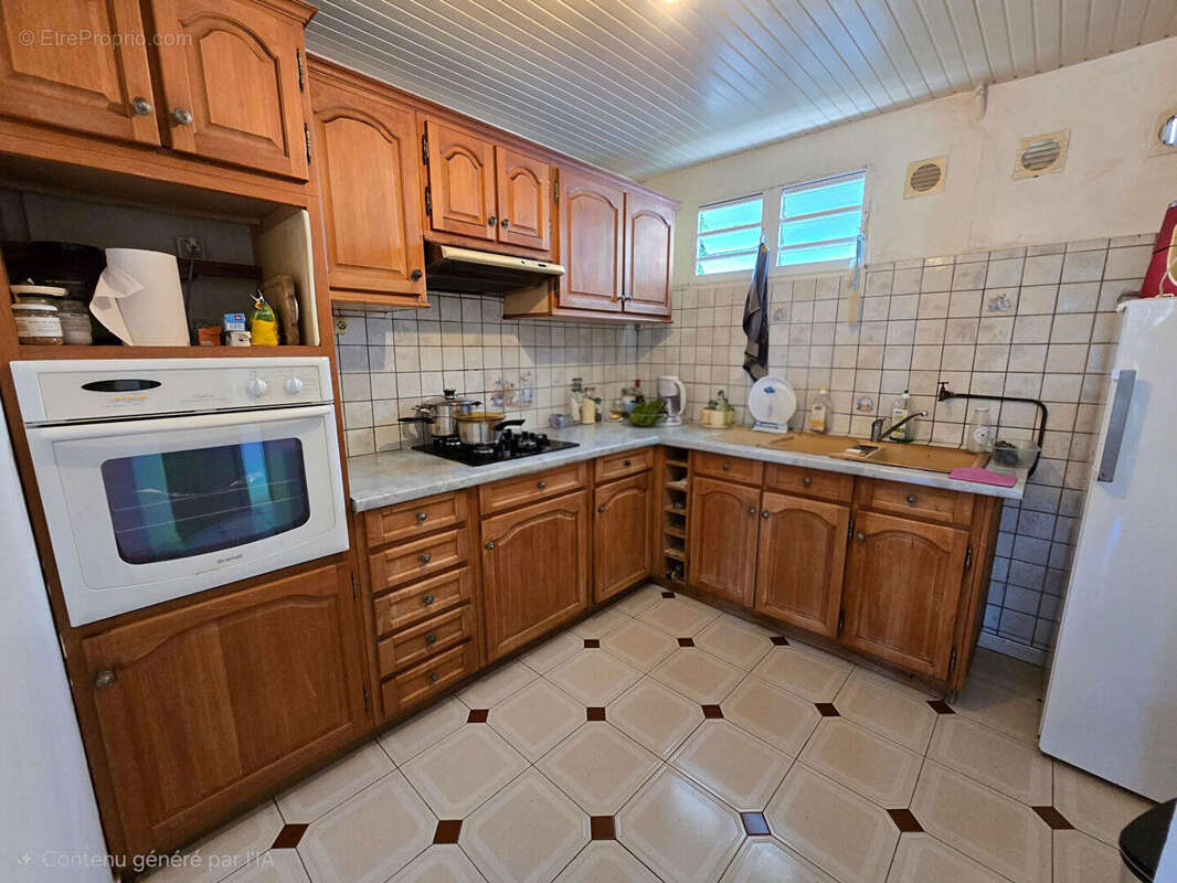 Maison à FORT-DE-FRANCE