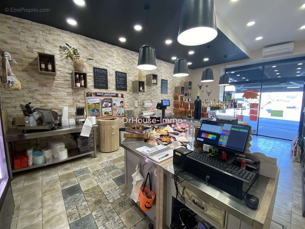 Commerce à MARSEILLE-11E