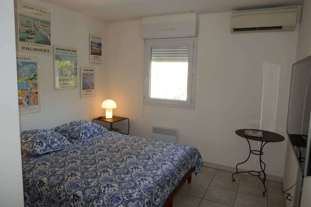  Vente en Nue-Propriété – Usufruit Viager Réservé sur F80ans - Appartement F2/3 de standing à Sanary-sur-Mer (83110) - photo 6