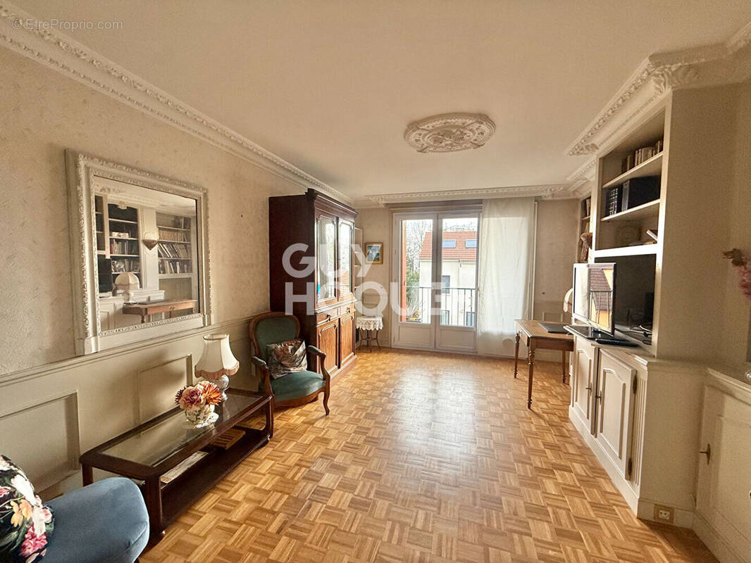 Appartement à CHEVILLY-LARUE