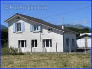 Maison à NAY