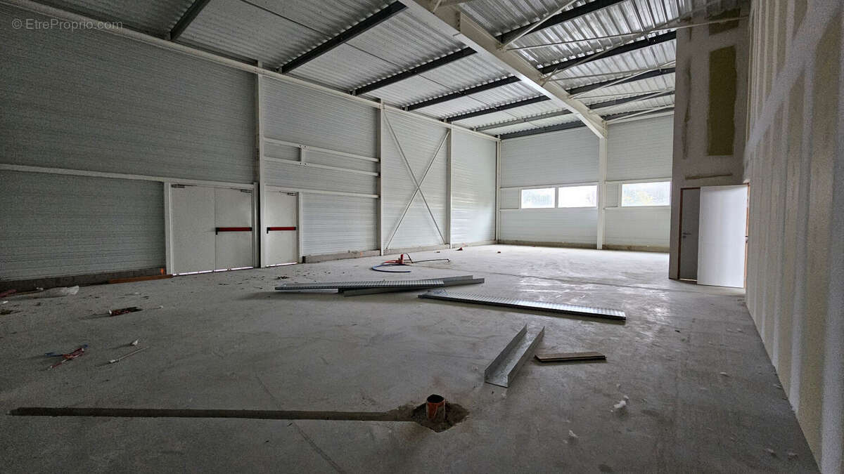 Commerce à LESNEVEN