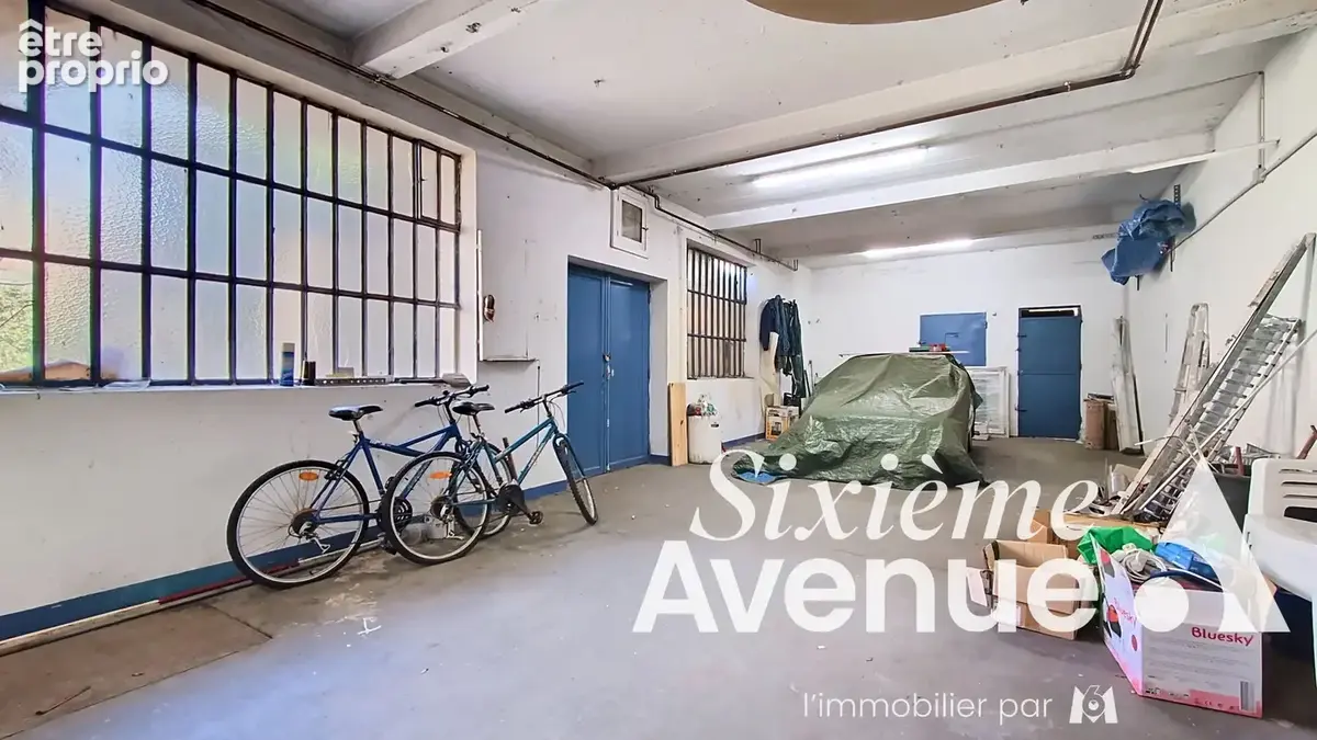 Maison avec appartements et ateliers Venissieux 13 pièce(s) 435m² m2 - photo 14