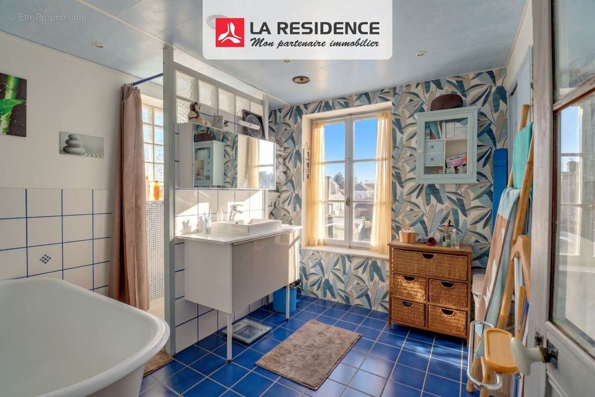 Maison 110 m² à Breval  - photo 6