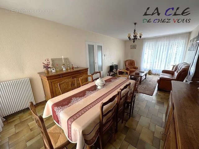 Maison à FONTENAY-LE-COMTE