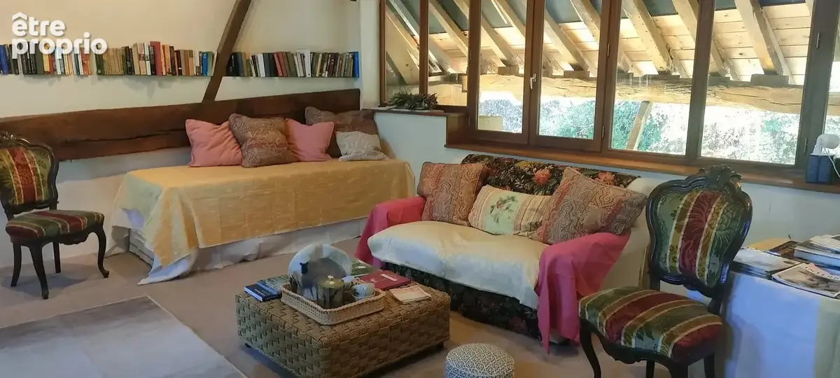 AUTHENTIQUE !!! Grande et belle maison en pierre dans un cadre préservé - photo 32