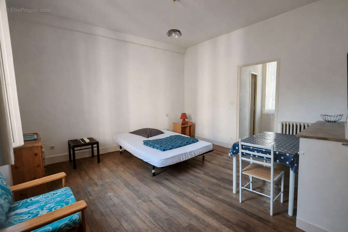 Appartement à BOURG-SAINT-ANDEOL