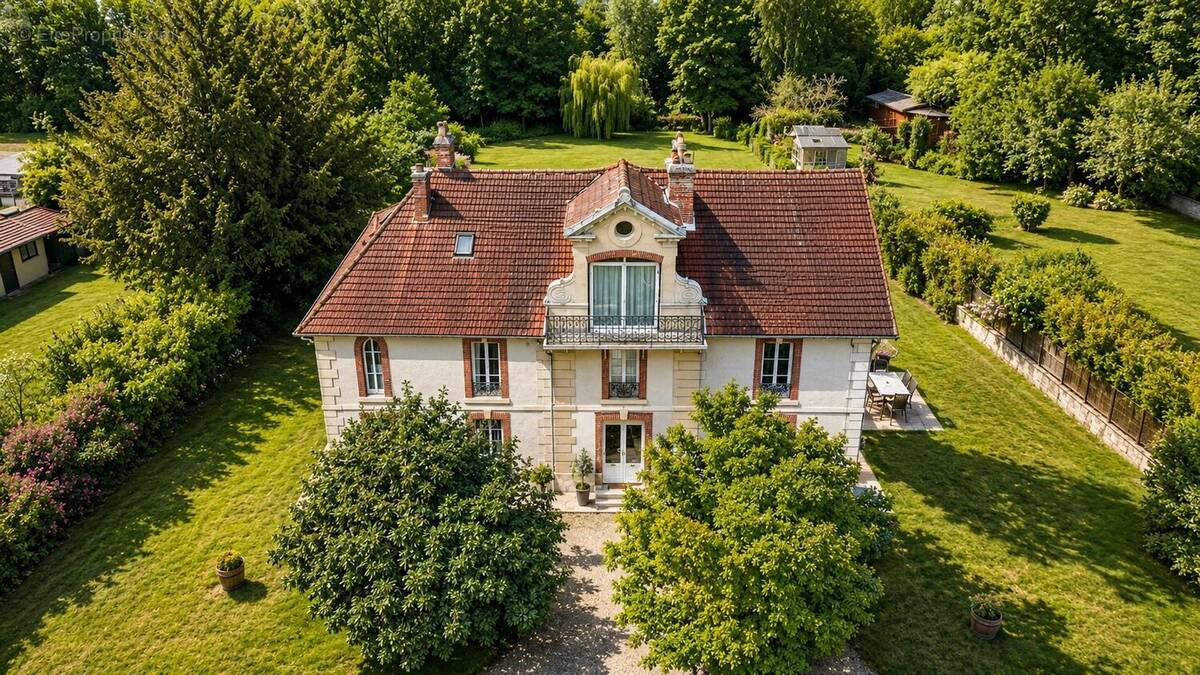 Maison à CAMBRONNE-LES-CLERMONT