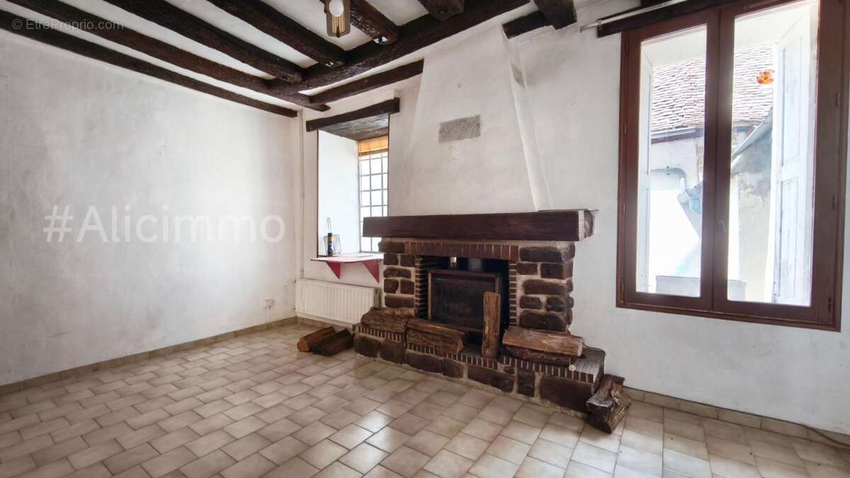 Maison à VILLENAUXE-LA-GRANDE