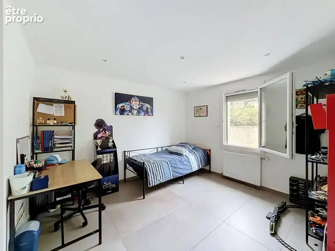 Maison 5 pièces 100 m² à vendre à Grigny (69520) - photo 11