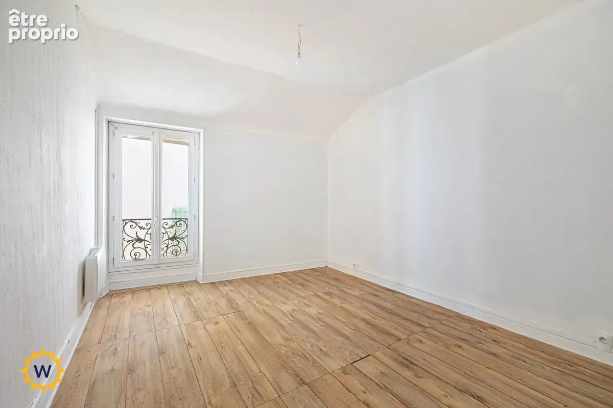 2 pièces - dernier etage à rénover - carré d'or - photo 6