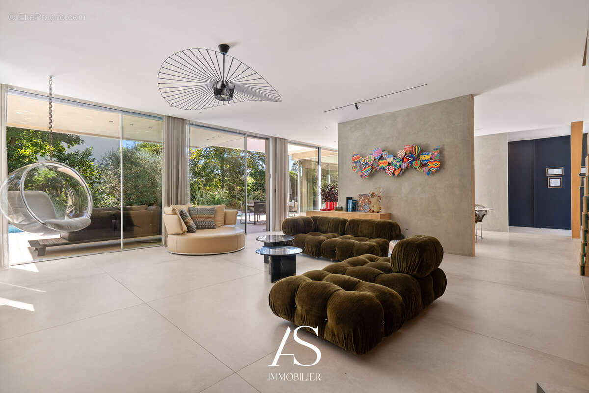 Maison à SAINT-CYR-AU-MONT-D'OR