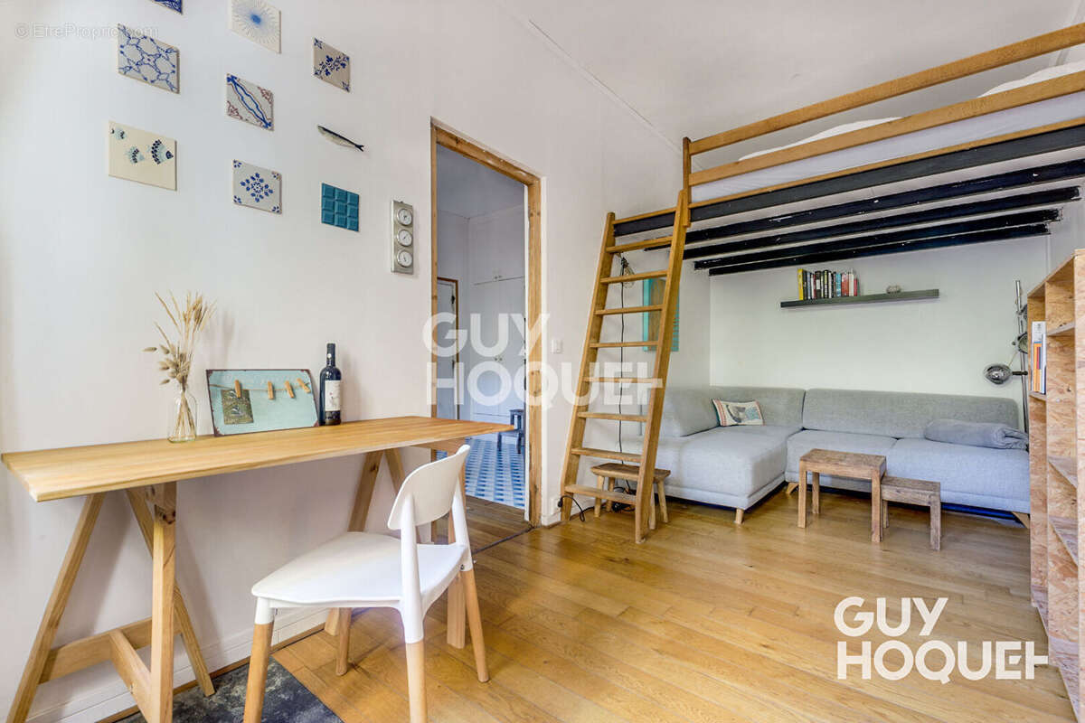 Appartement à PARIS-19E