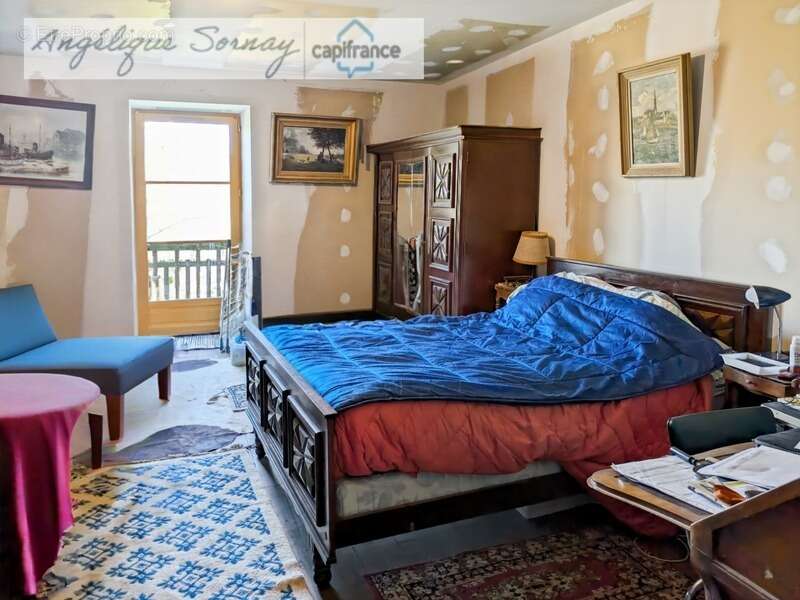 Maison à SAINT-JULIEN