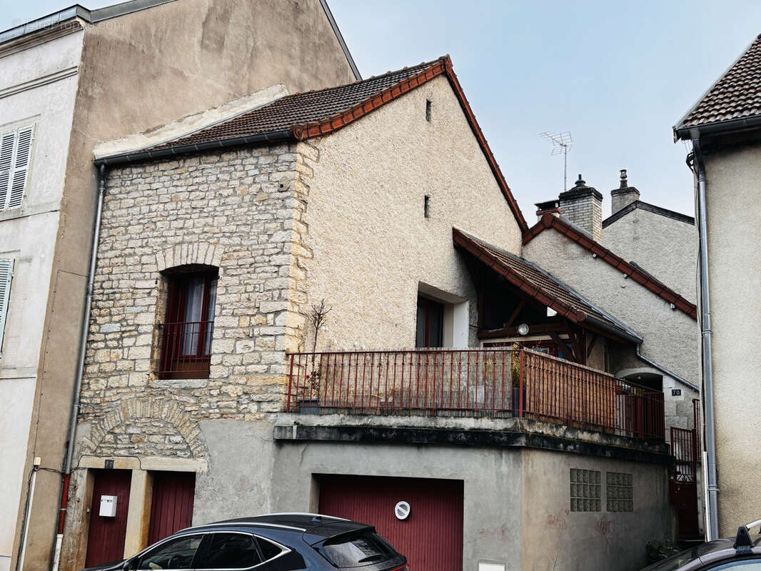 Maison à PLOMBIERES-LES-DIJON