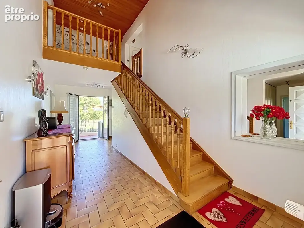 Maison 8 pièces 193 m² à vendre à Boulot (70190) - photo 7