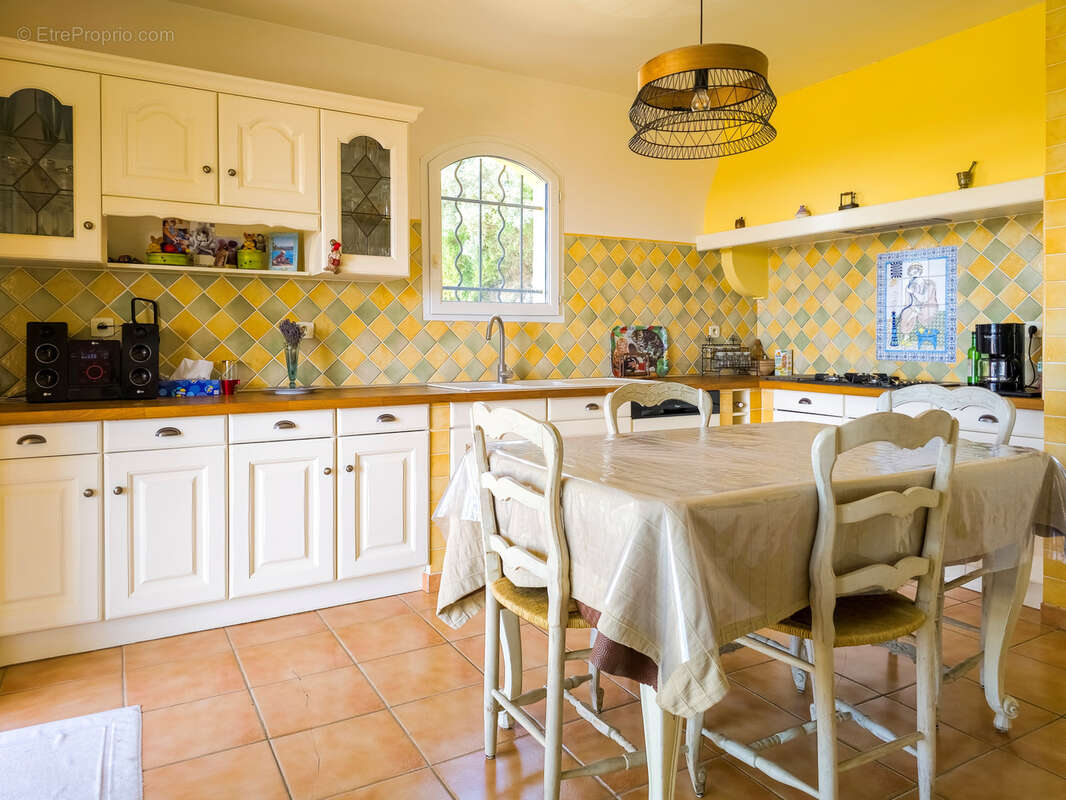 Maison à OLLIOULES