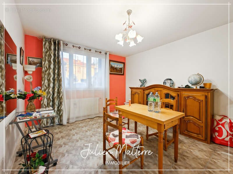 Appartement à LA RICAMARIE