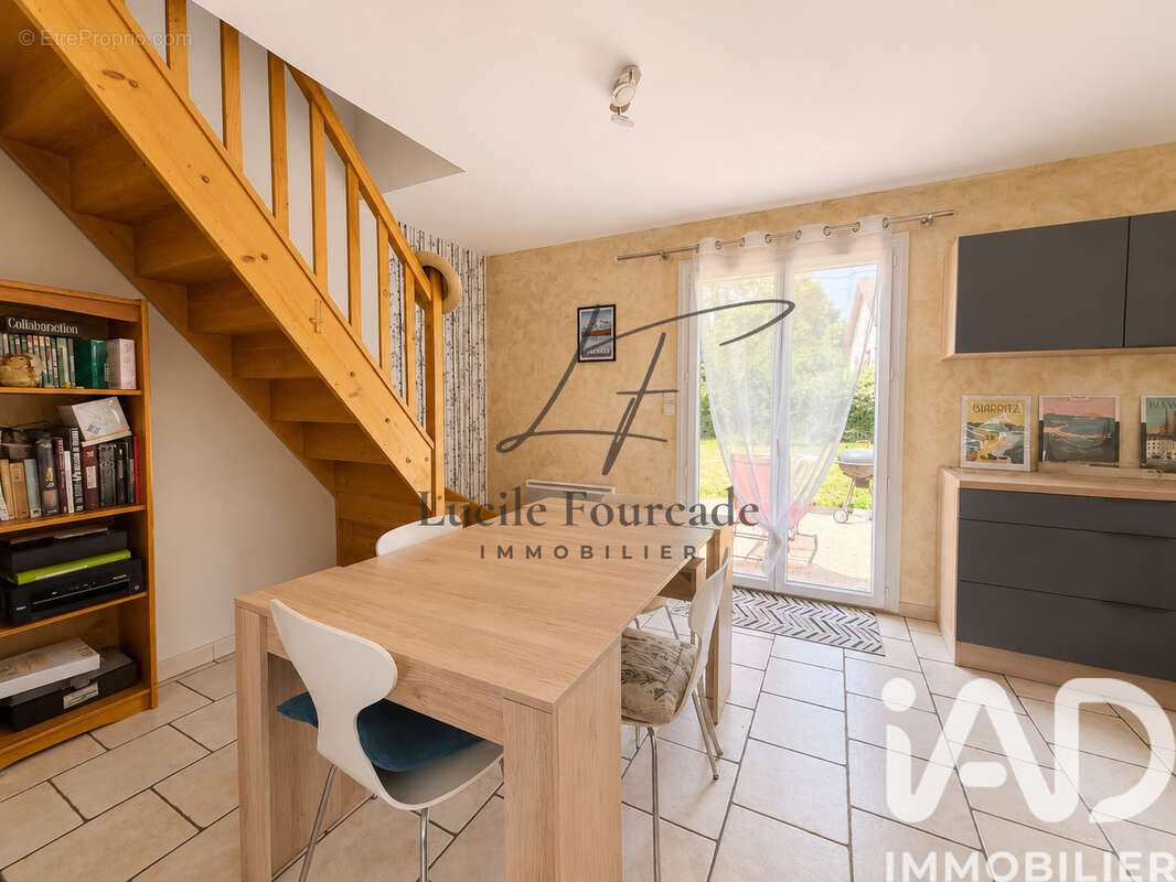 Maison 102 m² à Crosses  - photo 3
