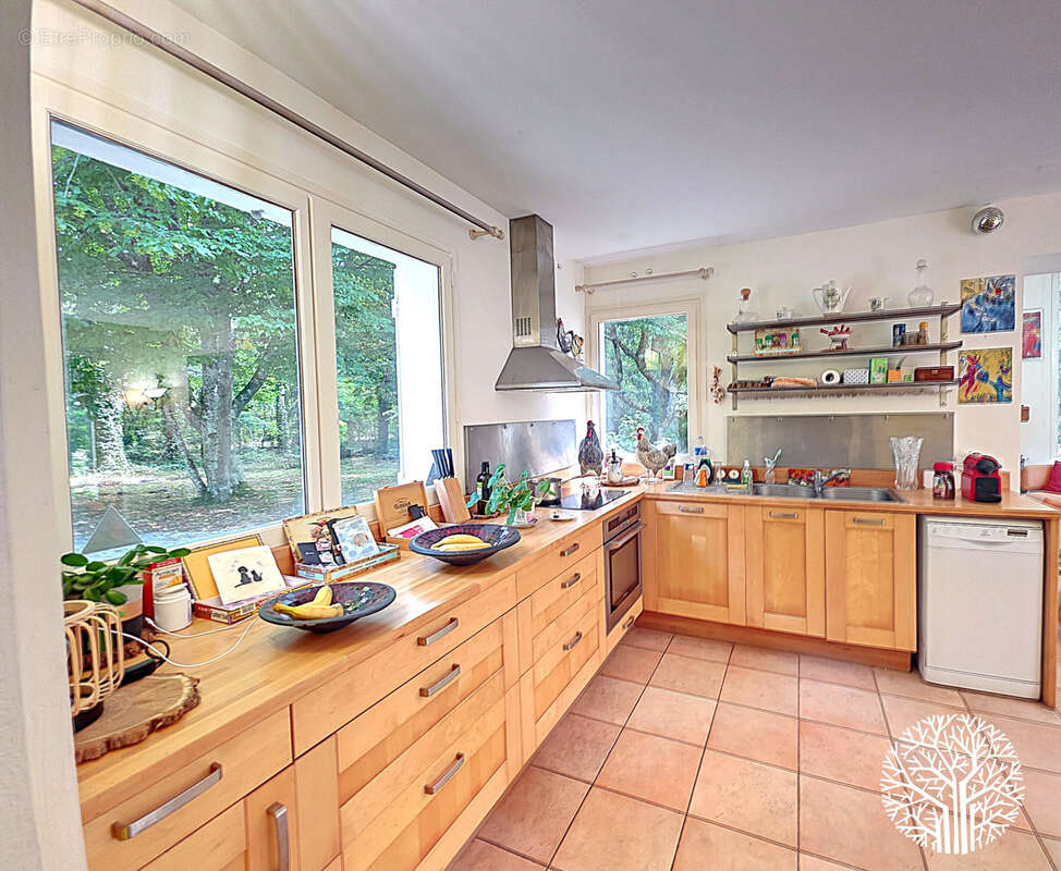 Maison à NOISY-SUR-ECOLE