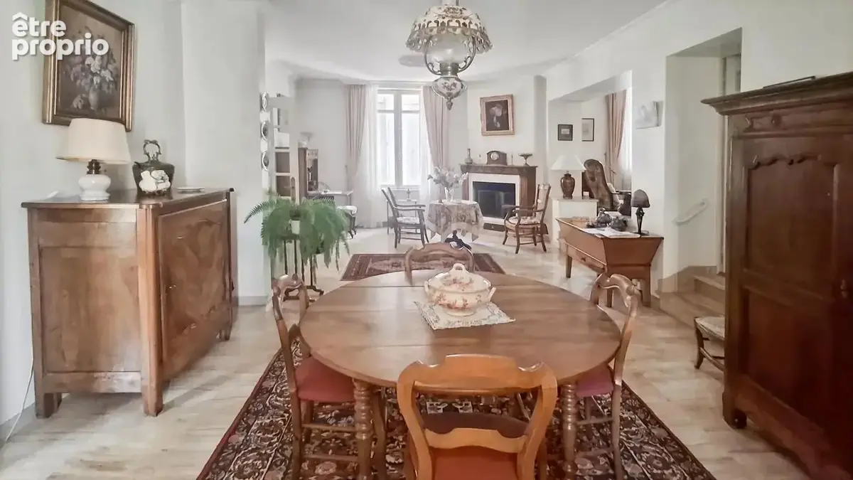 Maison de ville des années 1900 – Proche commerces et écoles - photo 4