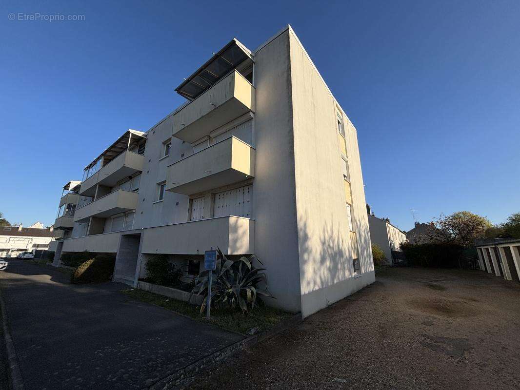 Appartement à OLIVET