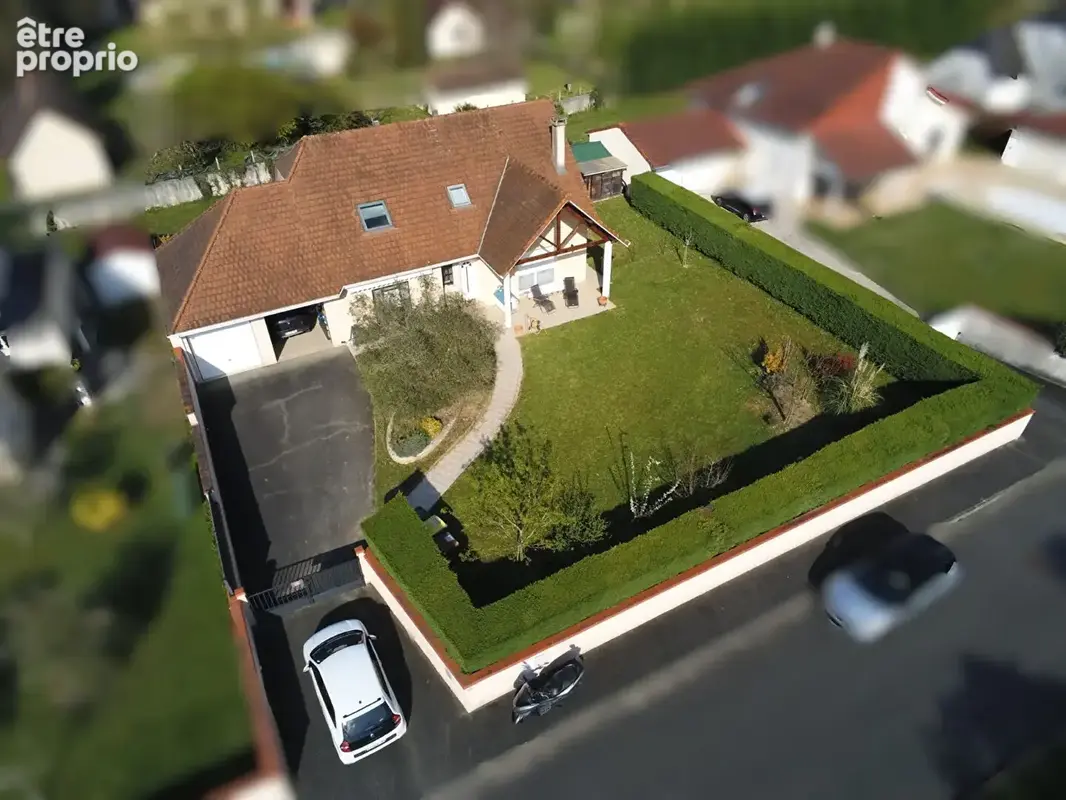 MAISON T6 143 m² avec double garage - photo 7