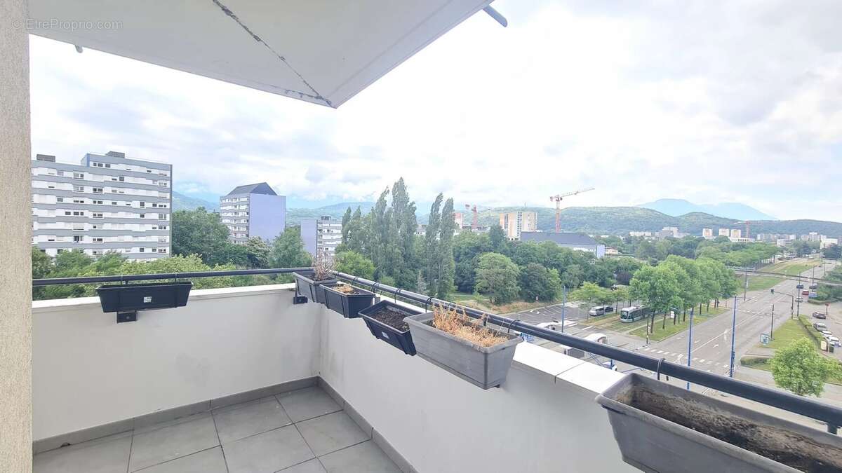 Appartement à ECHIROLLES