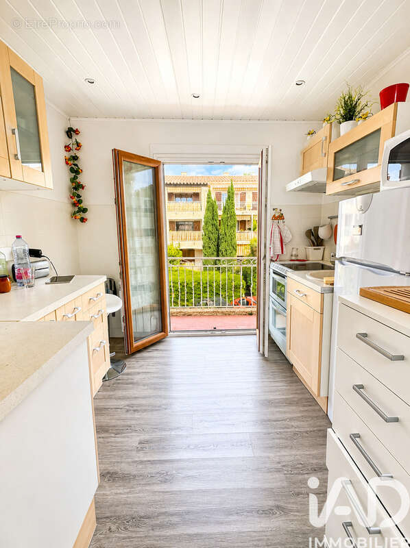 Appartement 48 m² à Saint-Cyr-Sur-Mer  - photo 5
