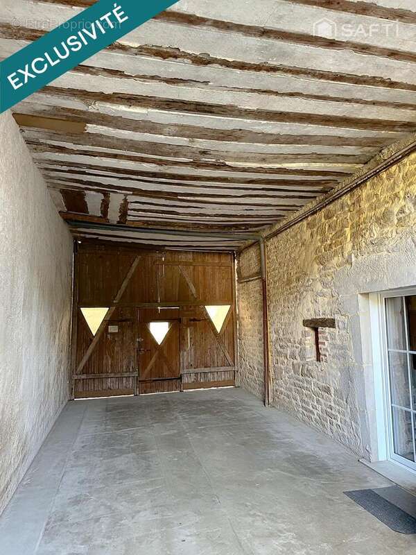 Maison 190 m² à Mesnay  - photo 3