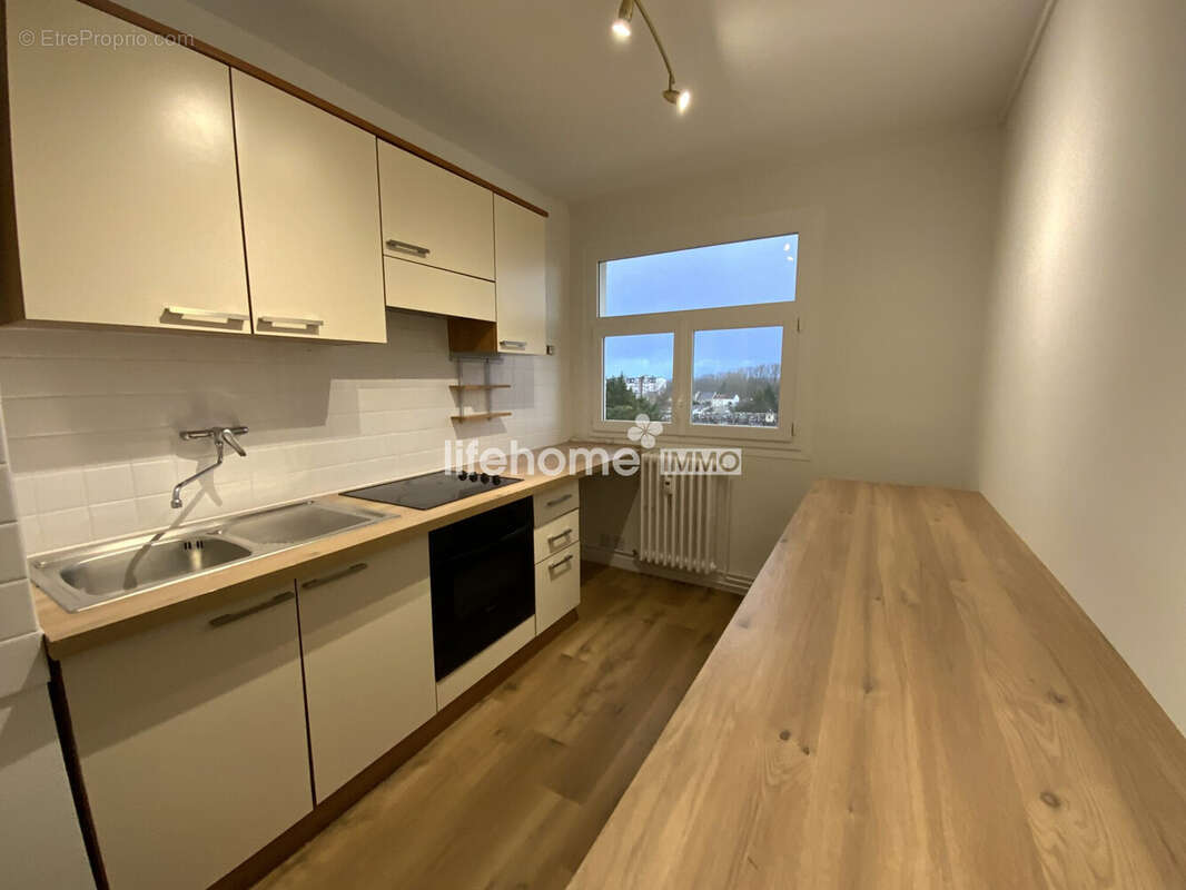 Appartement 75 m² à Chateauroux  - photo 9